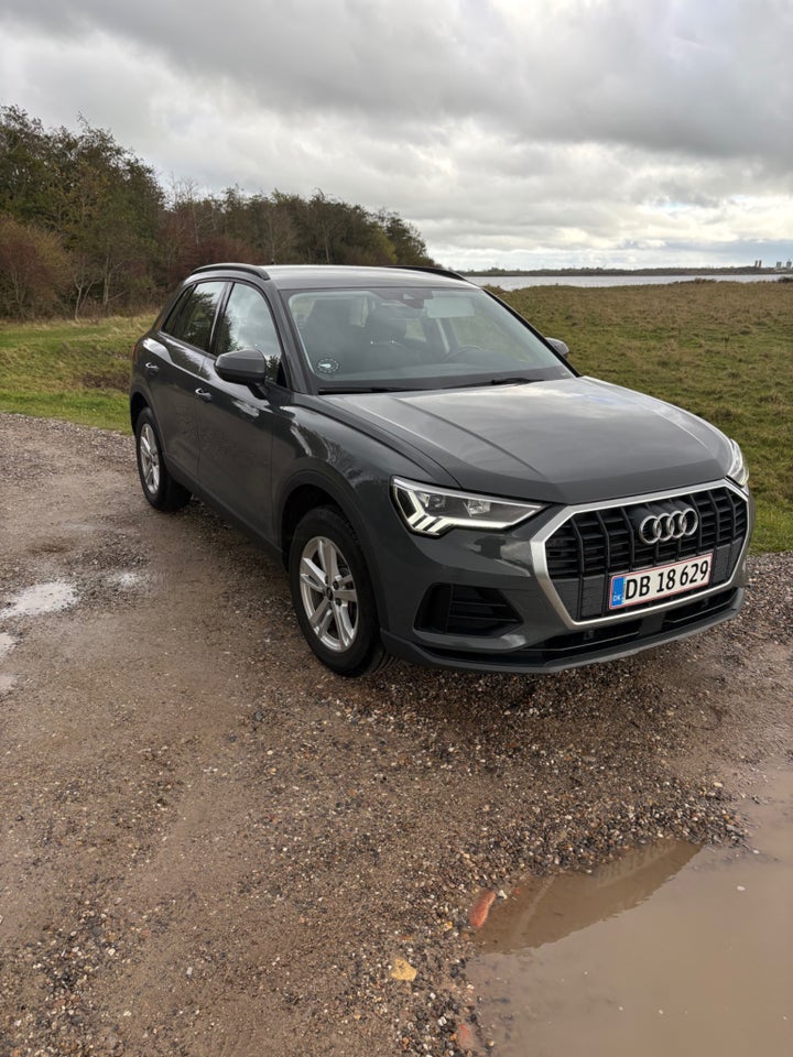 Audi Q3 45 TFSi e Attitude plus S-tr. 5d