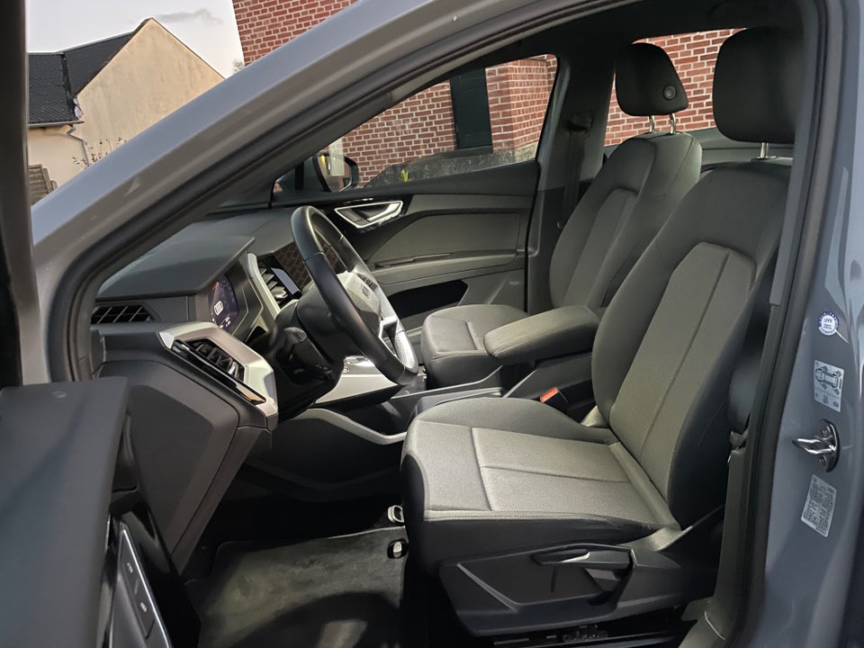 Audi Q4 e-tron 35  5d