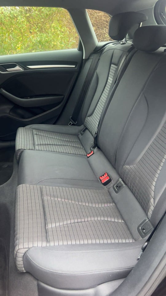 Audi A3 1,4 e-tron S-line Sportback S-tr. 5d