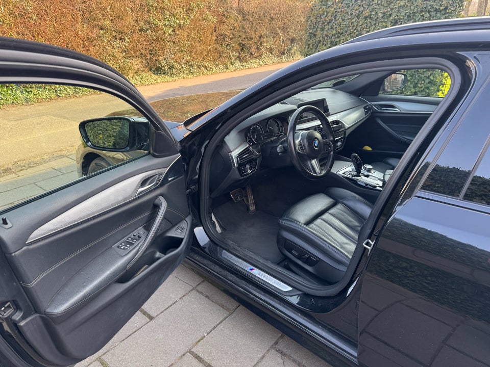 BMW 520i 2,0 Touring M-Sport aut. 5d