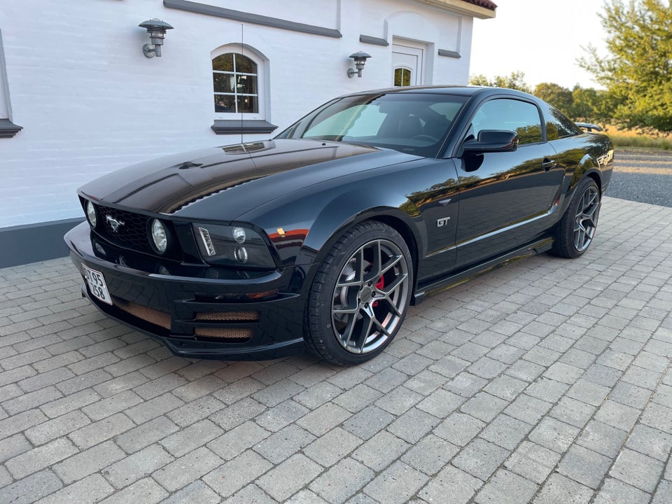 Ford Mustang 4,6 GT Coupé aut. 2d