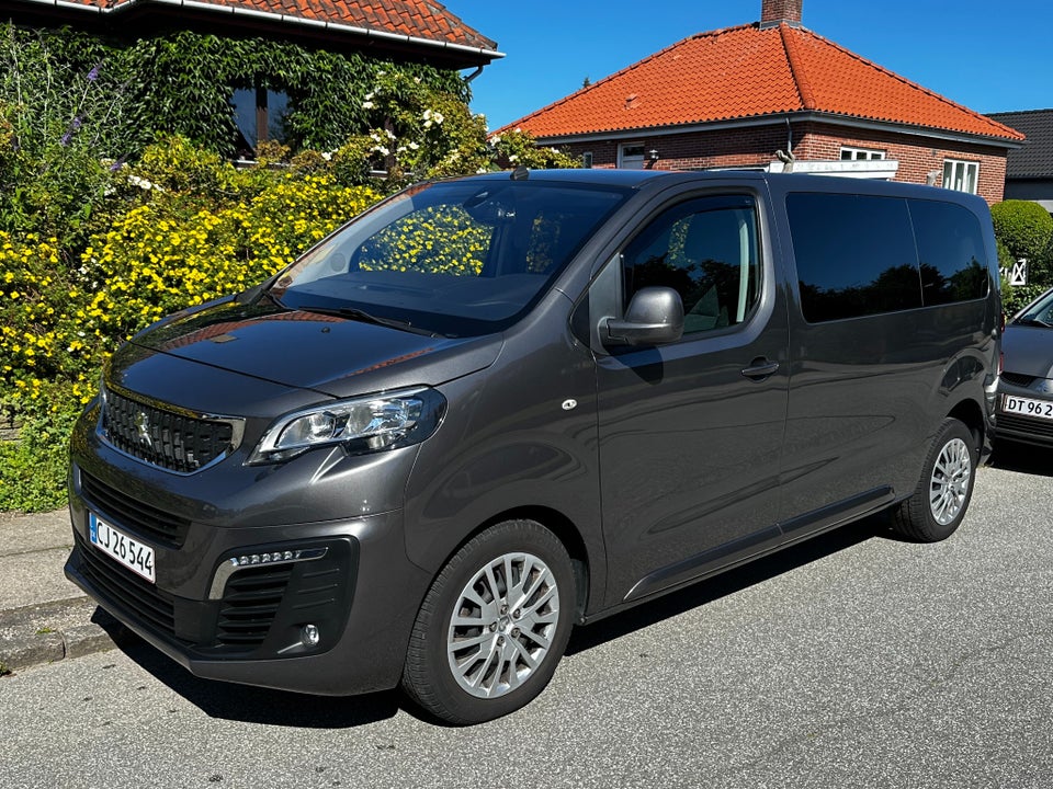 Peugeot Traveller 1,5 BlueHDi 120 L2 Active