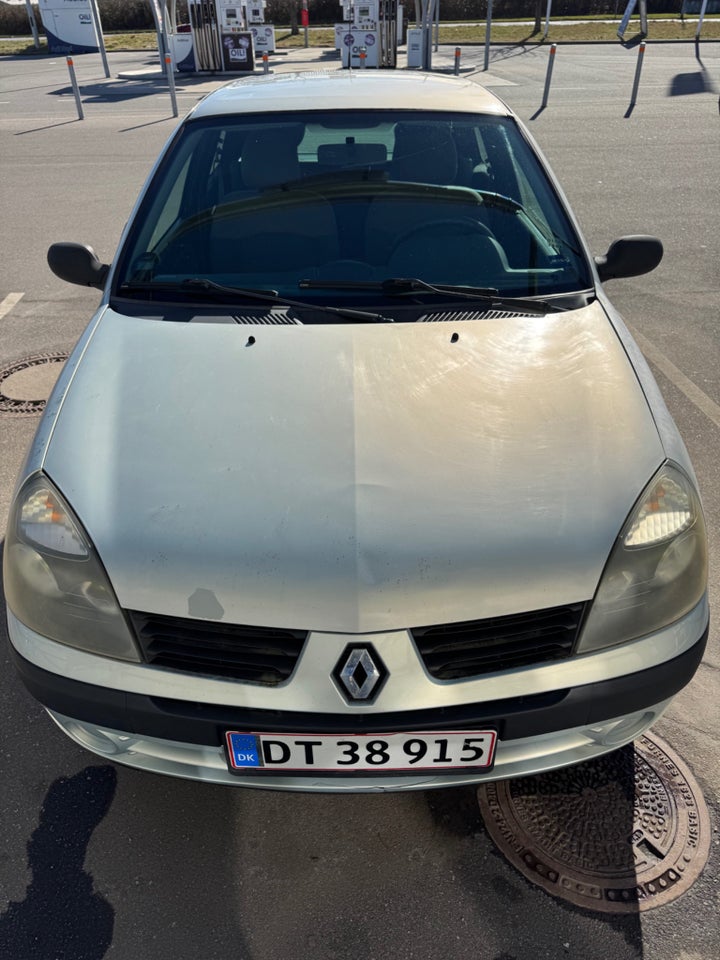 Renault Clio II 1,2 8V Authentique 3d