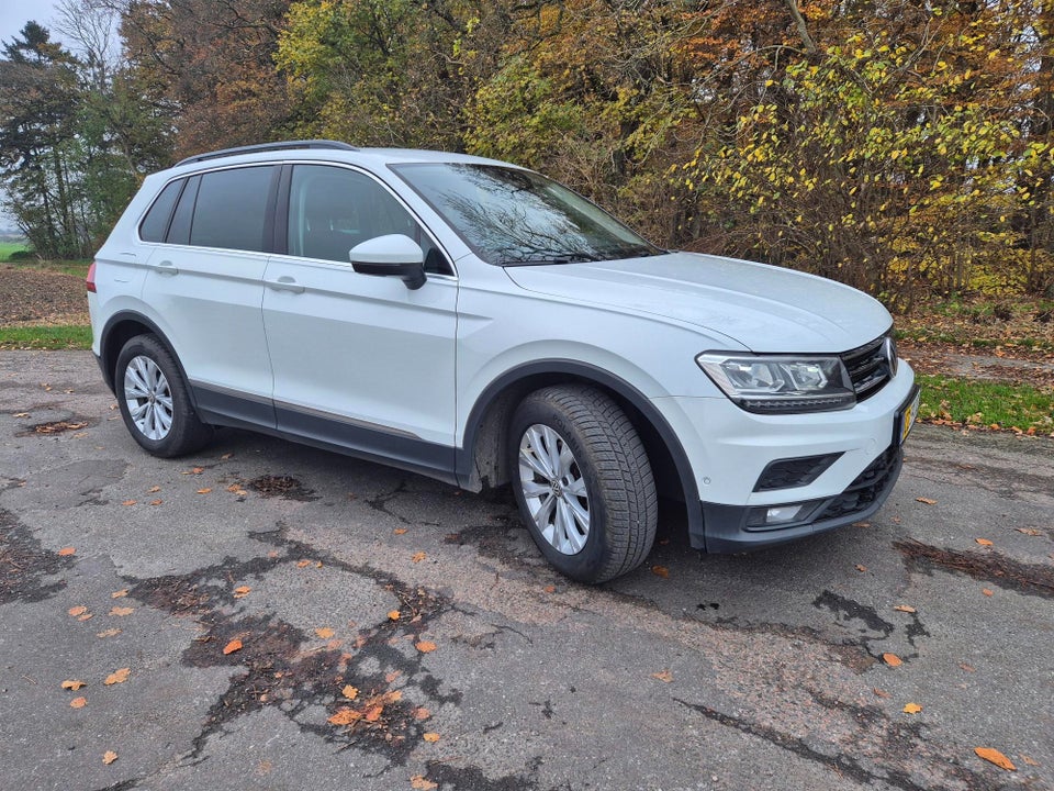 VW Tiguan 2,0 TDi 150 Highline DSG Van 5d