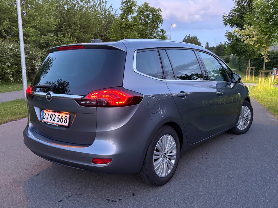 Opel Zafira Tourer 1,4 T 140 Innovation 7prs 5d