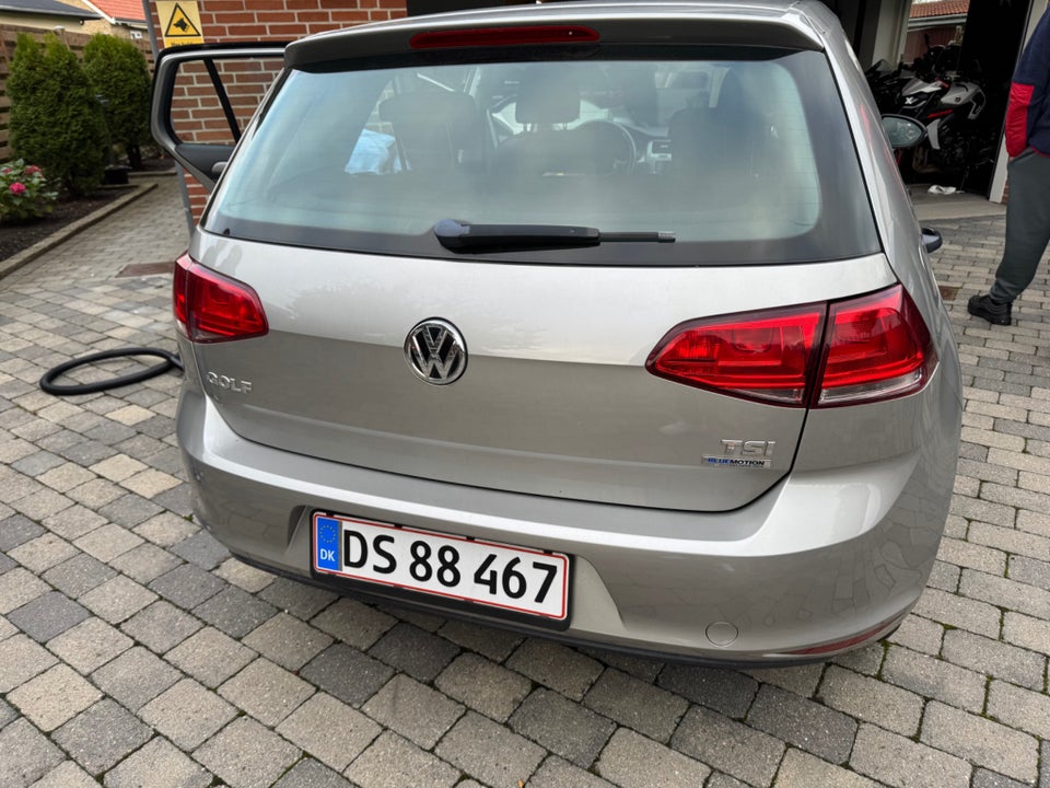 VW Golf VII 1,2 TSi 85 Startline BMT 5d