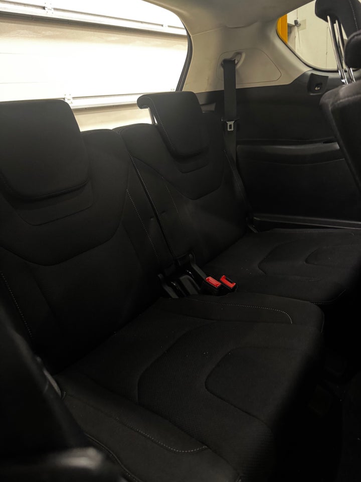 Ford S-MAX 2,0 TDCi 180 Titanium aut. 7prs 5d