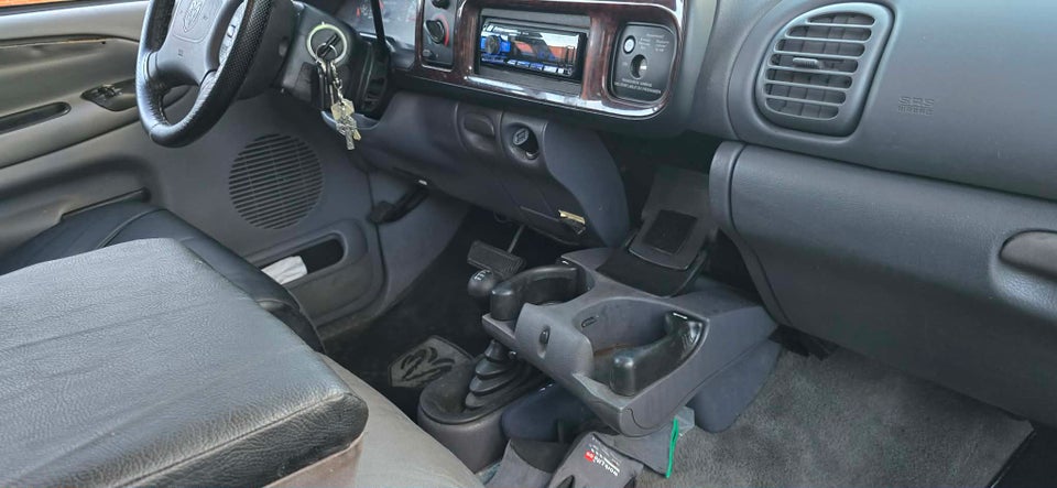 Dodge RAM 2500 5,9 TD 4x4 Sport Ex.Kab Cummins 4d