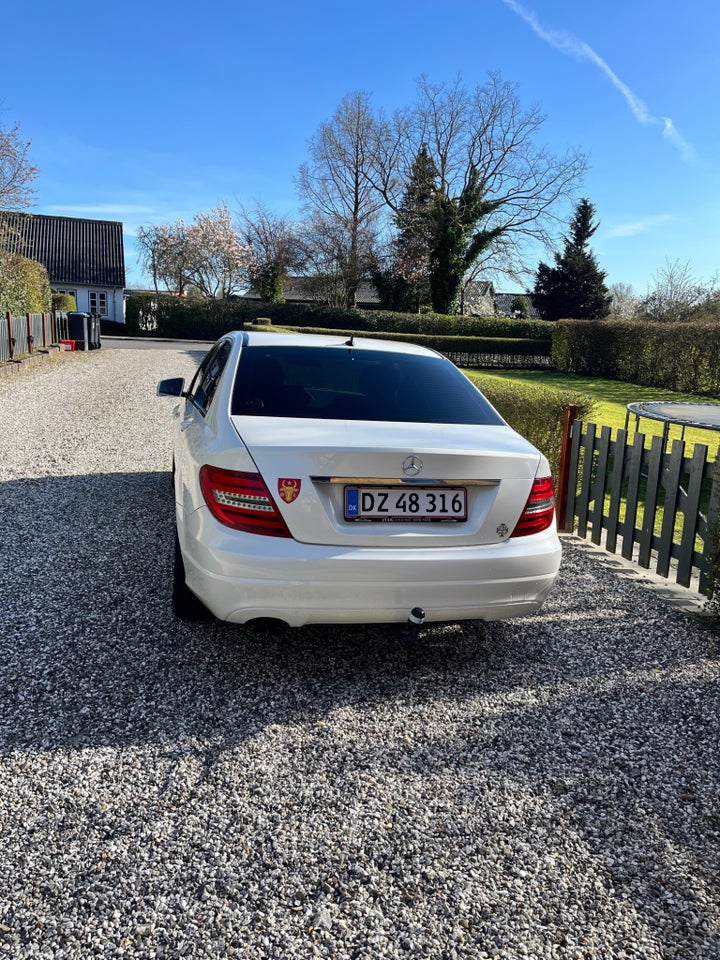 Mercedes C180 2,2 CDi Avantgarde BE 4d