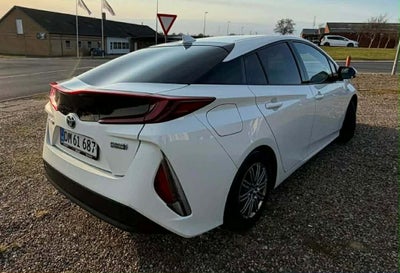 Toyota Prius 1,8 Plug-in Hybrid H3 MDS 5d