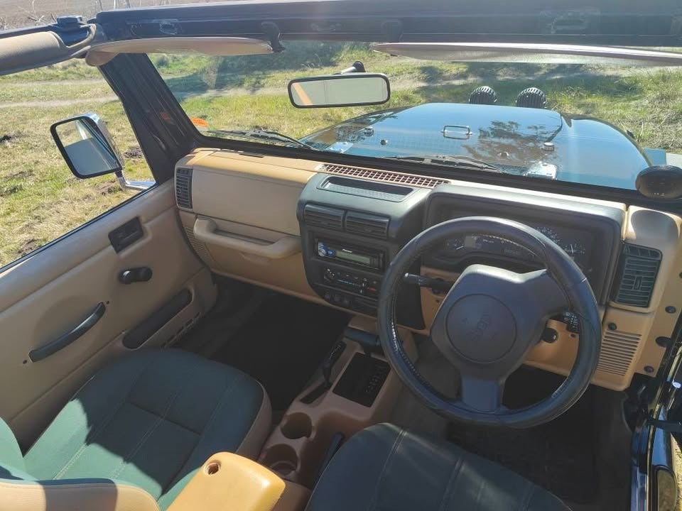 Jeep Wrangler 4,0 4x4 3d