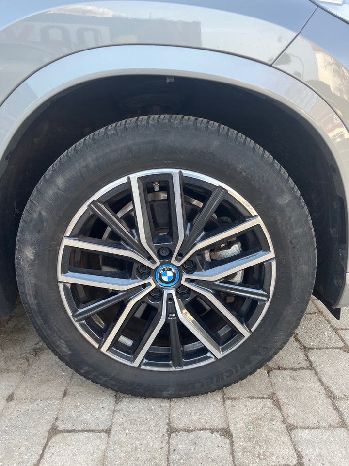 BMW iX1 xDrive30 M-Sport 5d