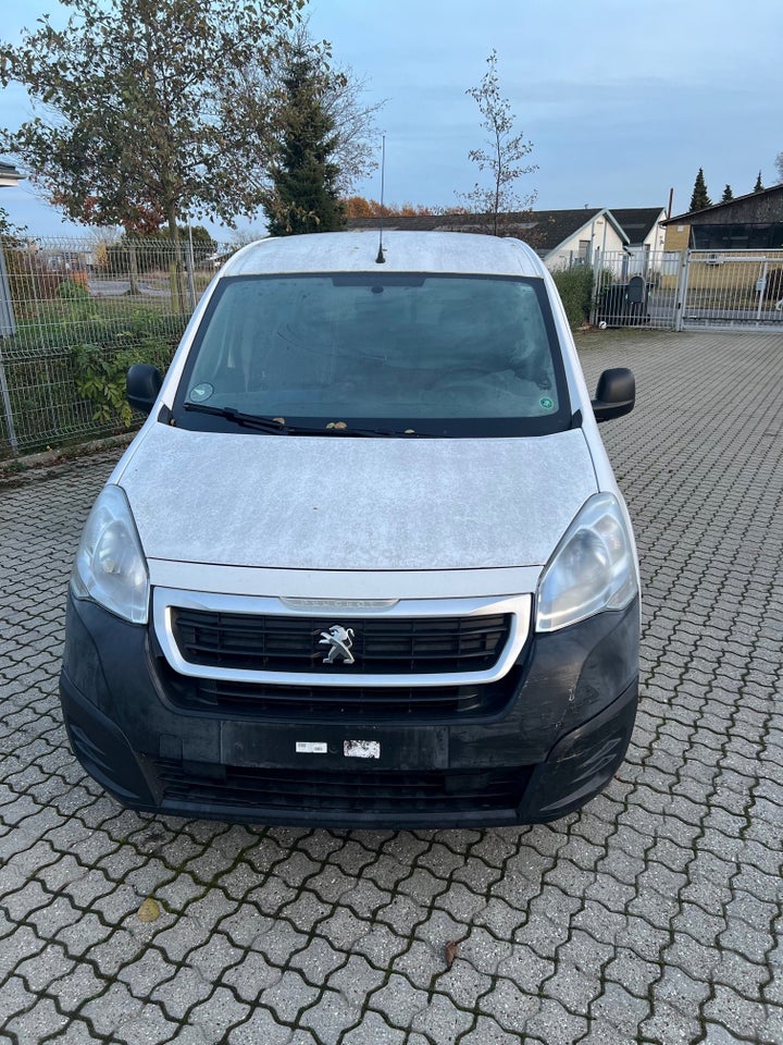 Peugeot Partner 1,6 BlueHDi 75 L1 Van 5d