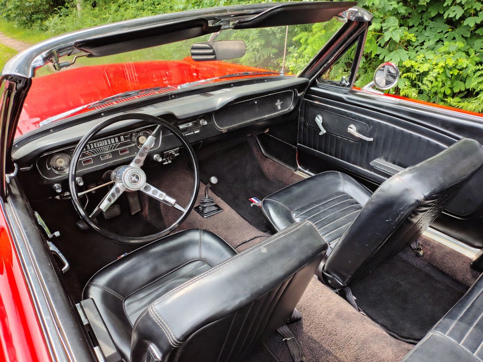 Ford Mustang 4,7 V8 Cabriolet 2d