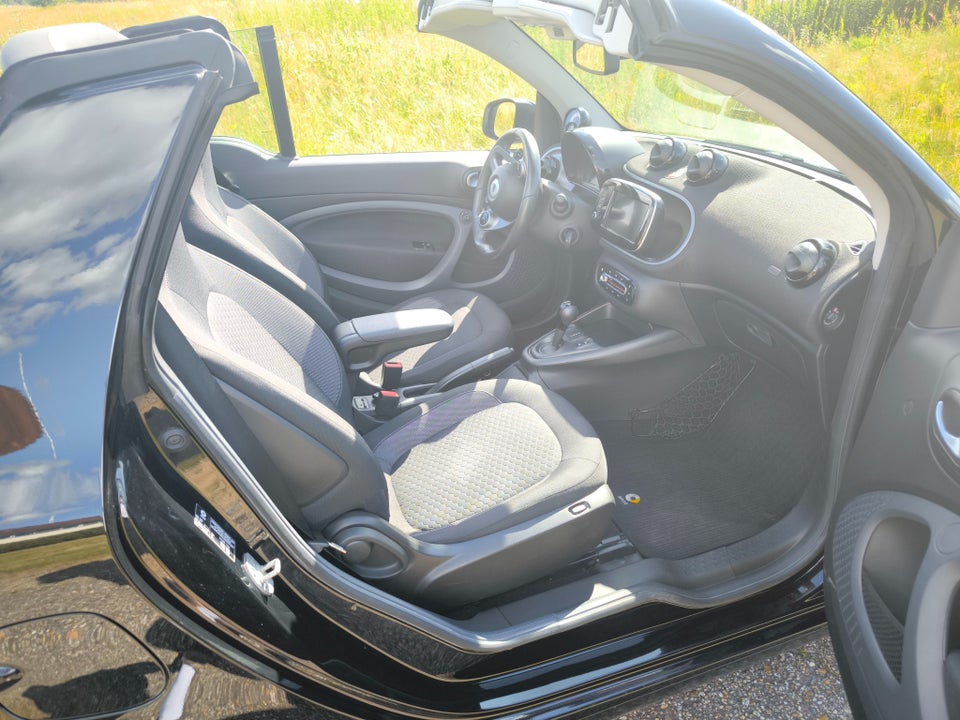 Smart Fortwo EQ Cabriolet 2d