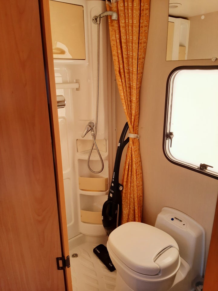 Ford Chausson 2,4 TDCi Flash 03 3d