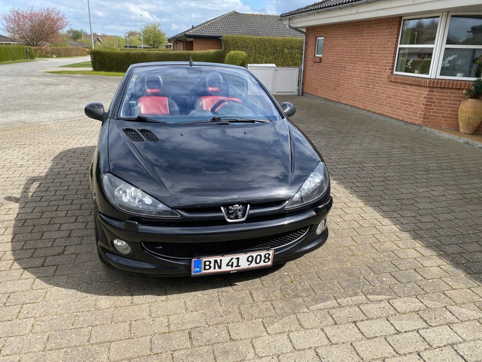 Peugeot 206 1,6 16V CC 2d