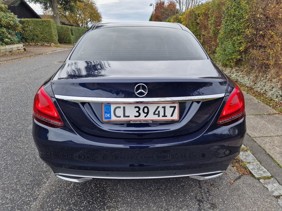 Mercedes C220 d 2,0 Avantgarde aut. 4d