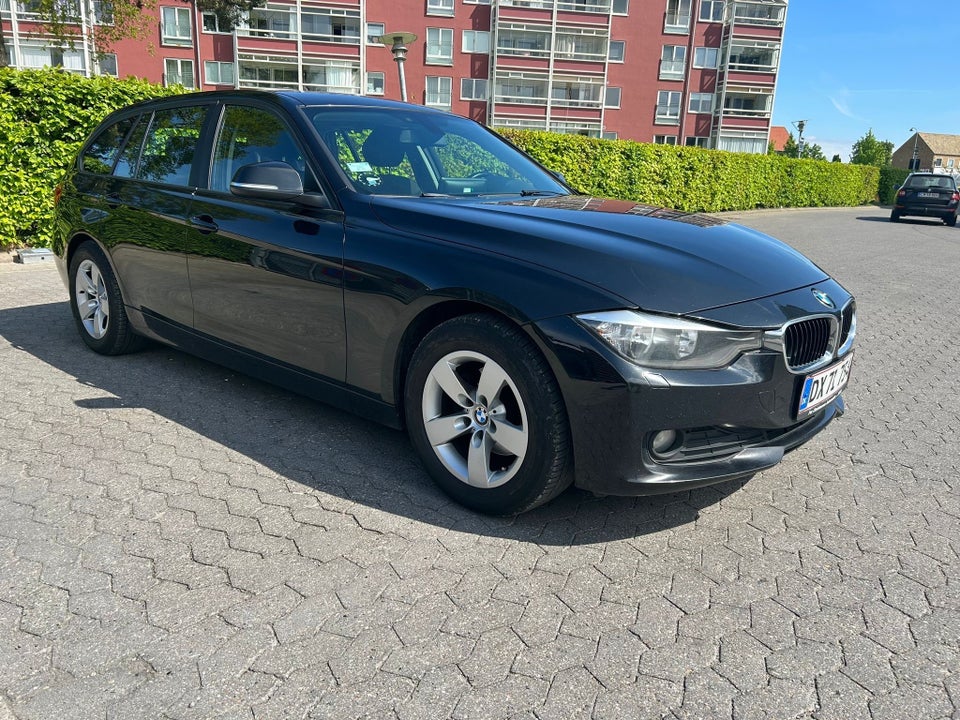 BMW 318d 2,0 Touring 5d