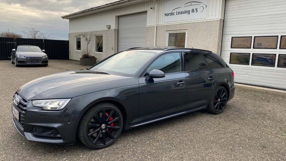 Audi S4 3,0 TFSi Avant quattro Tiptr. 5d