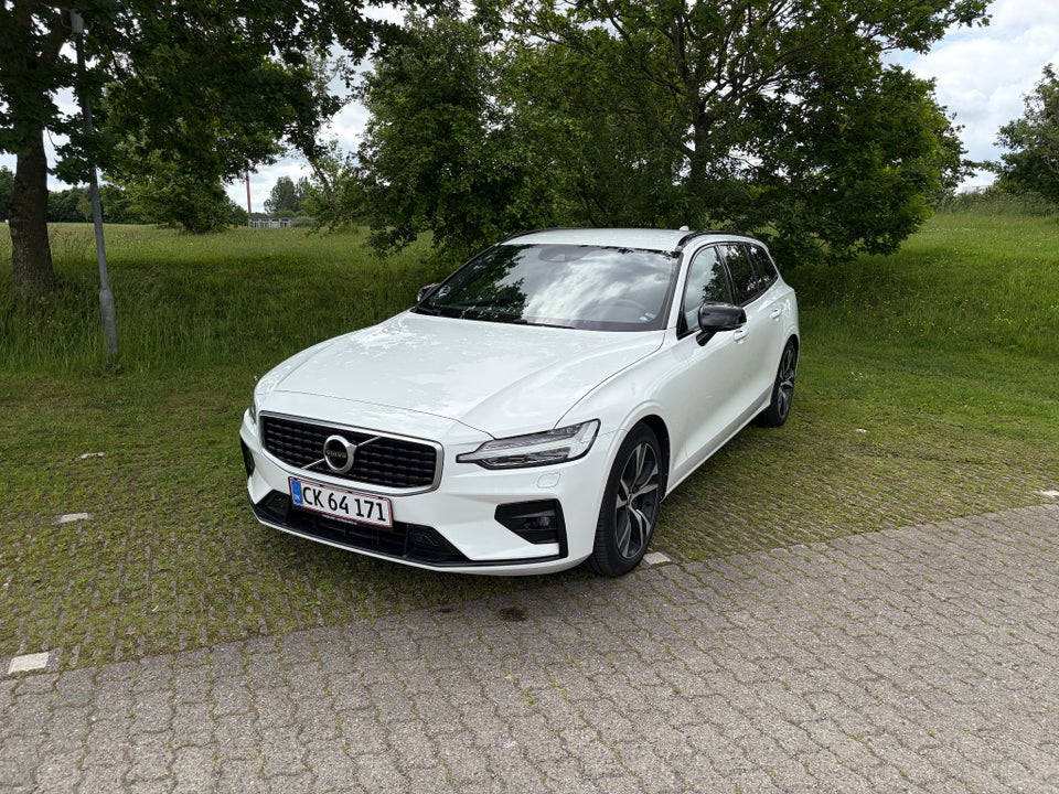 Volvo V60 2,0 D4 190 R-Design aut. 5d
