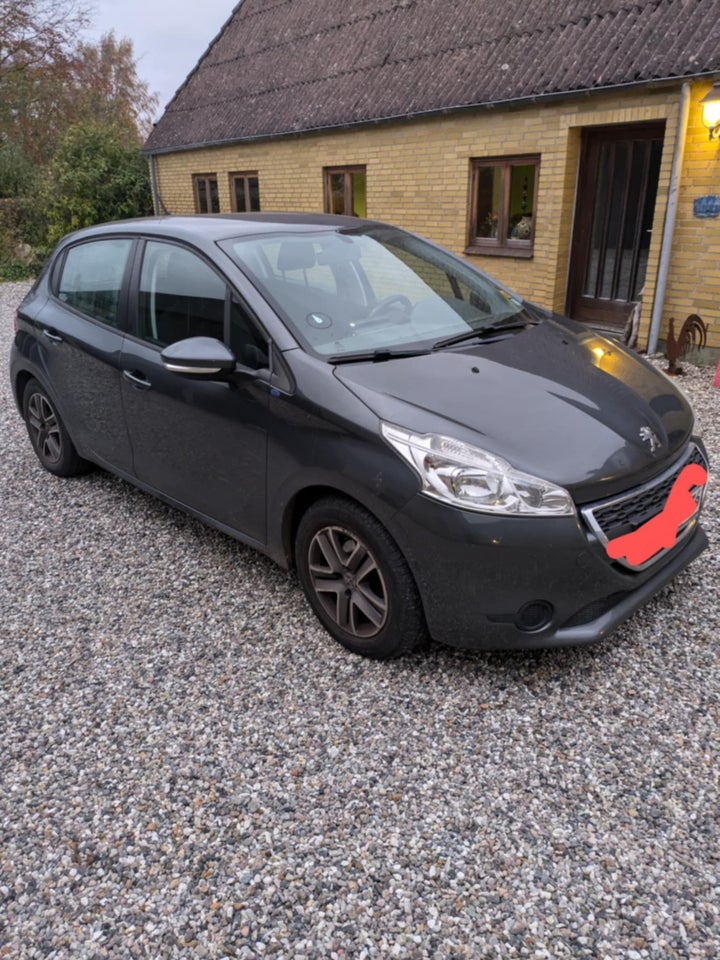 Peugeot 208 1,2 VTi Active 5d