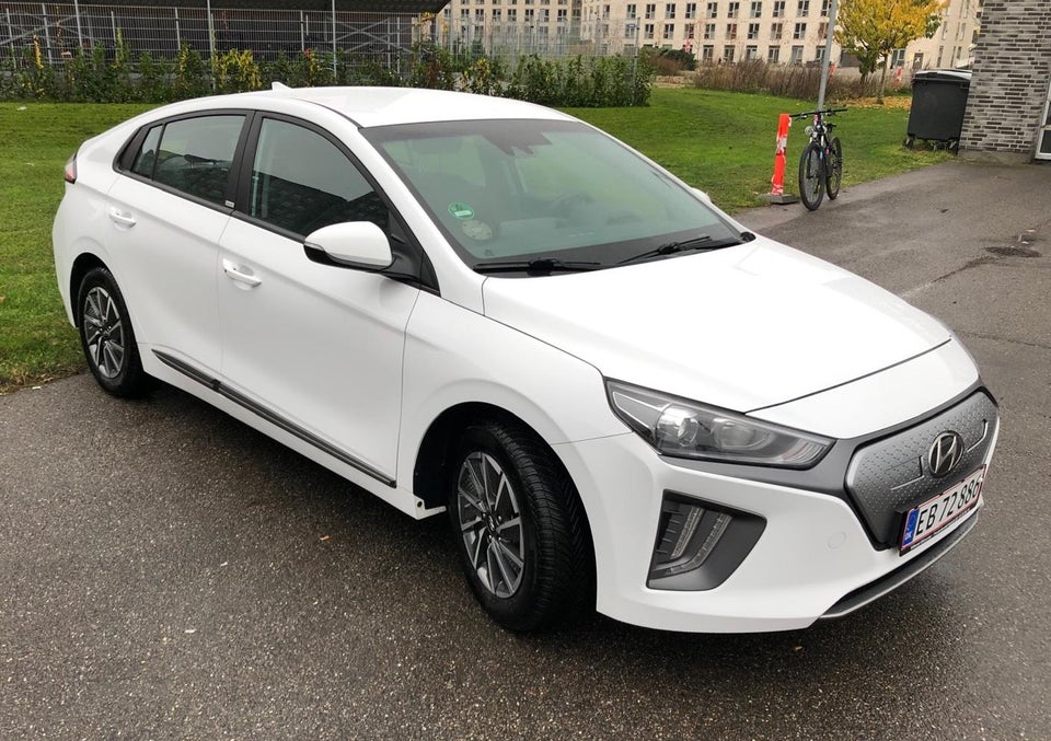Hyundai Ioniq 40 EV Trend 5d