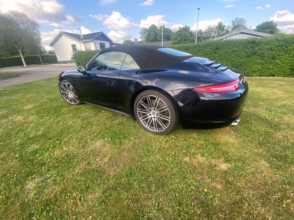 Porsche 911 Carrera 4S 3,8 Cabriolet PDK 2d