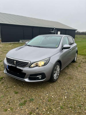 Peugeot 308 1,6 BlueHDi 120 Allure Sky 5d