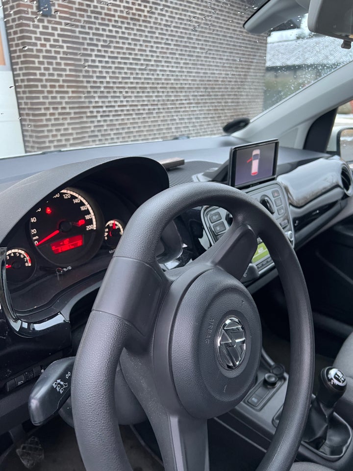 VW Up! 1,0 60 White Up! 5d