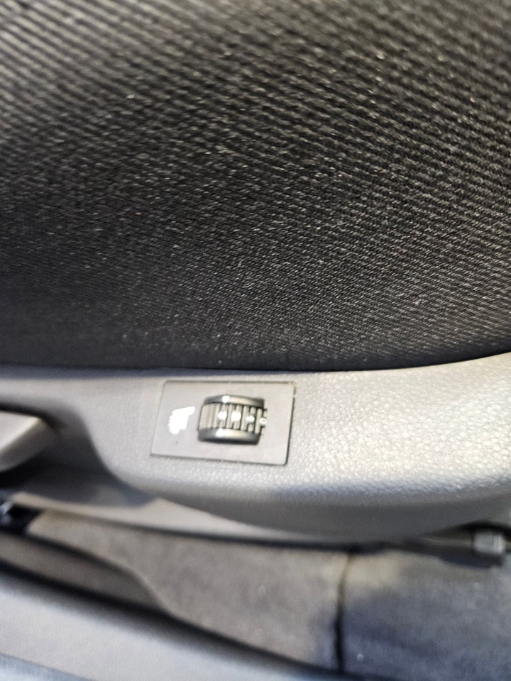 Peugeot 3008 1,6 HDi 110 Premium Cool 5d