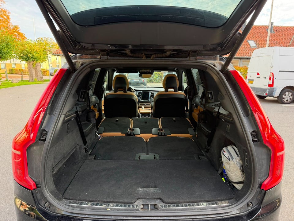 Volvo XC90 2,0 T8 407 Inscription aut. AWD 7prs 5d