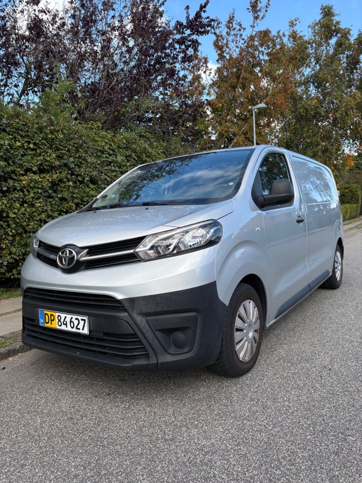 Toyota ProAce 1,6 D 115 Medium Comfort 5d