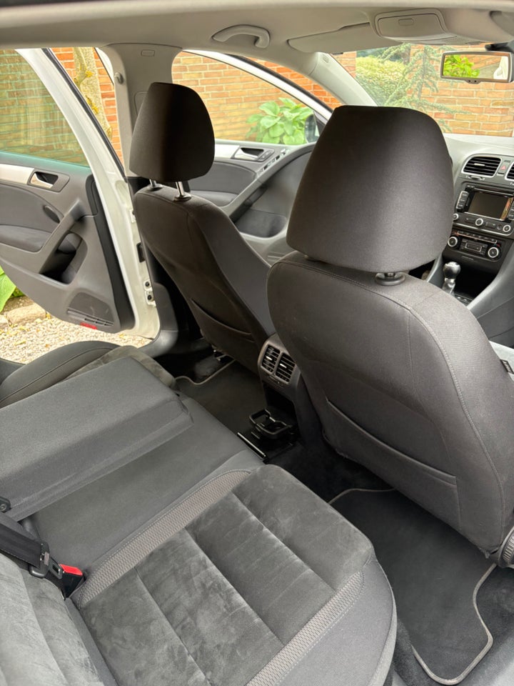 VW Golf VI 1,4 TSi 122 Highline 5d