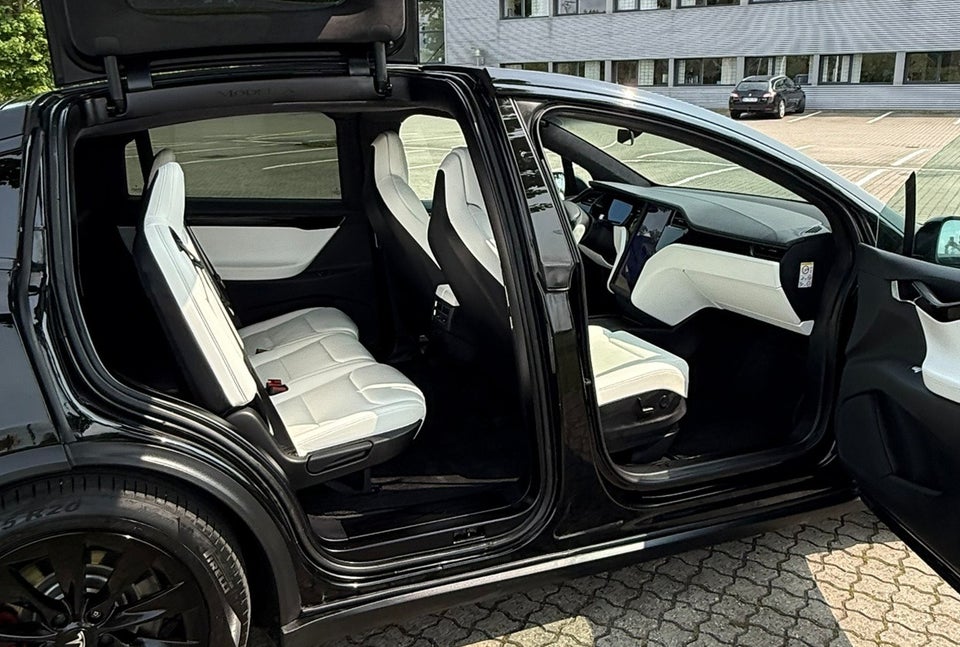 Tesla Model X 100D 5d