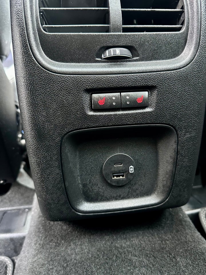 Ford Kuga 2,5 PHEV Vignale CVT 5d