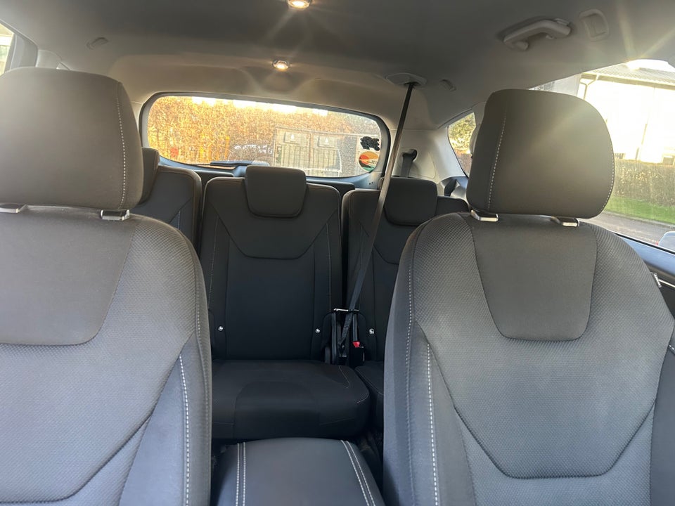 Ford S-MAX 2,0 TDCi 150 Titanium aut. 7prs 5d