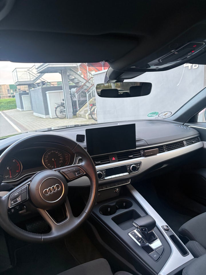 Audi A4 40 TFSi Advanced Avant S-tr. 5d