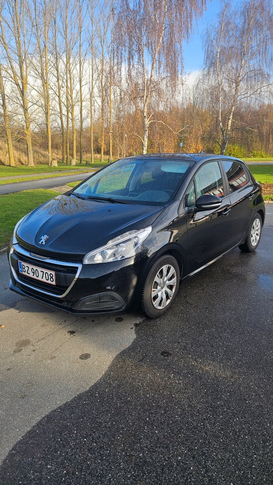 Peugeot 208 1,2 PureTech 82 Envy 5d