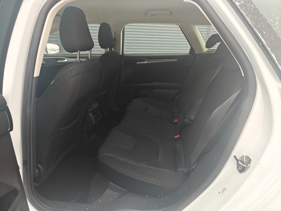 Ford Mondeo 2,0 EcoBlue Titanium stc. aut. 5d