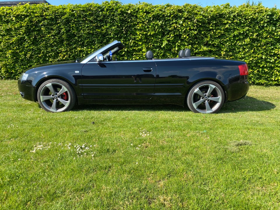 Audi A4 3,0 V6 Cabriolet 2d