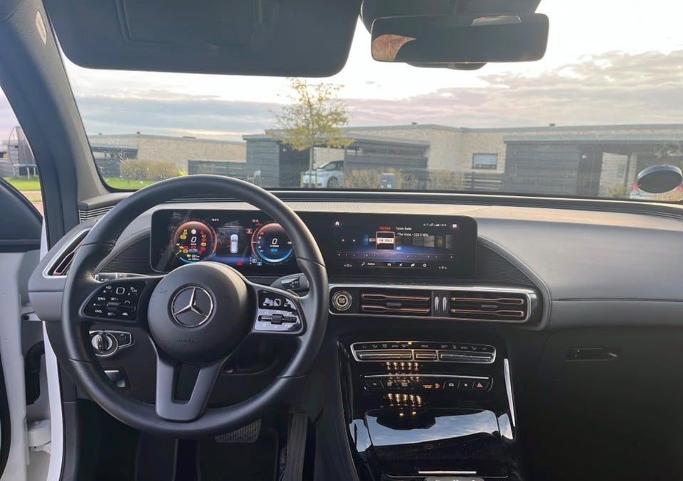 Mercedes EQC400 Electric Art 4Matic 5d