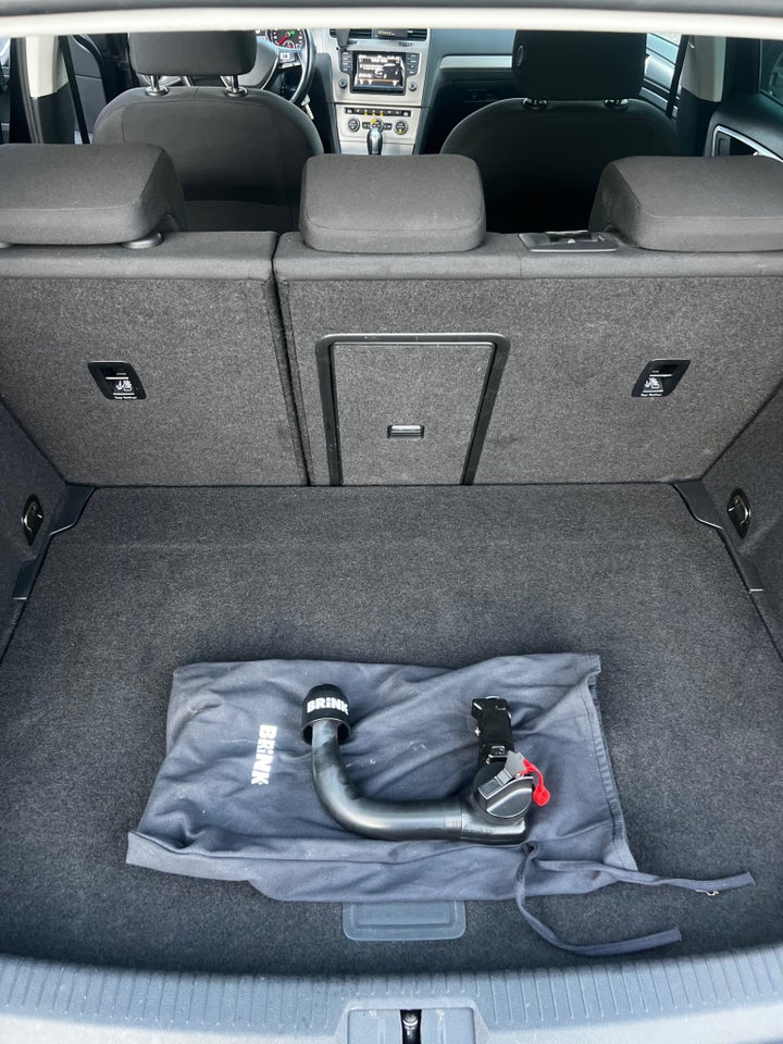 VW Golf VII 1,4 TSi 140 R-line Variant DSG 5d