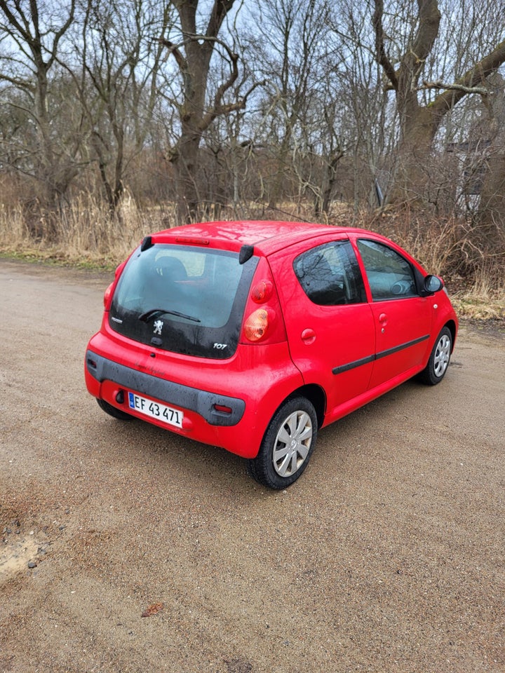 Peugeot 107 1,0 Active 5d