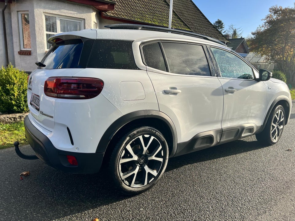 Citroën C5 Aircross 1,6 PHEV Superior EAT8 5d