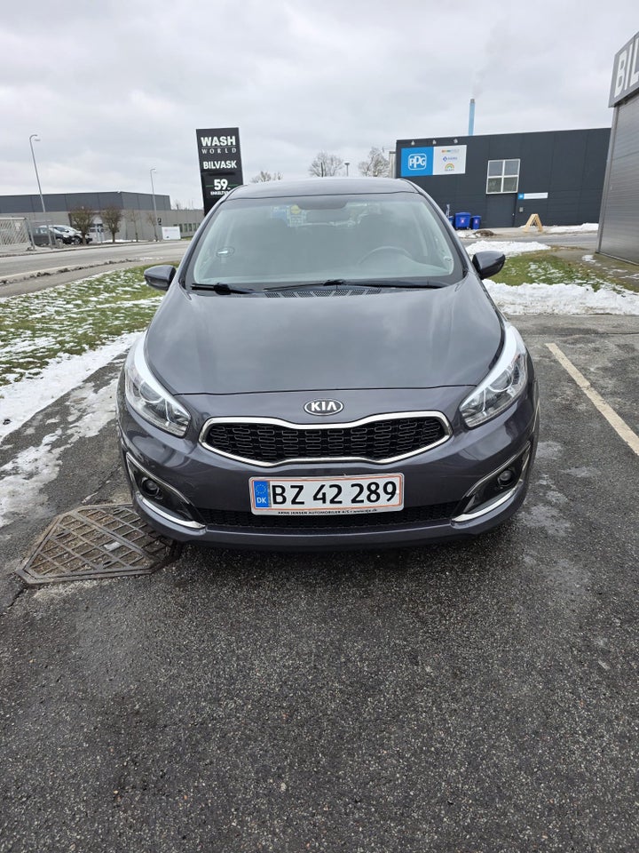 Kia Ceed 1,0 T-GDi Style 5d