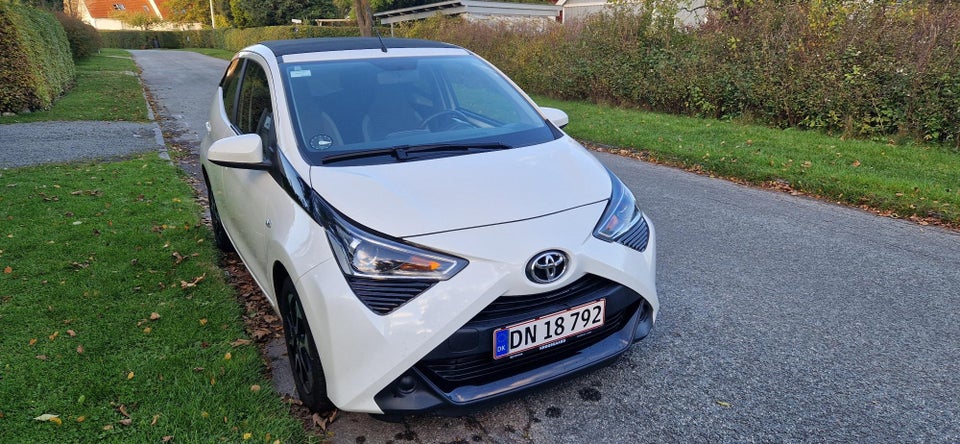 Toyota Aygo 1,0 VVT-i x-sky 5d