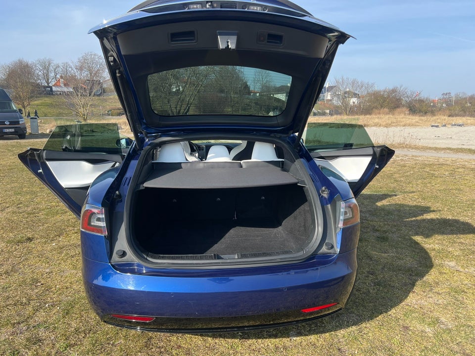 Tesla Model S Ludicrous Performance AWD 5d