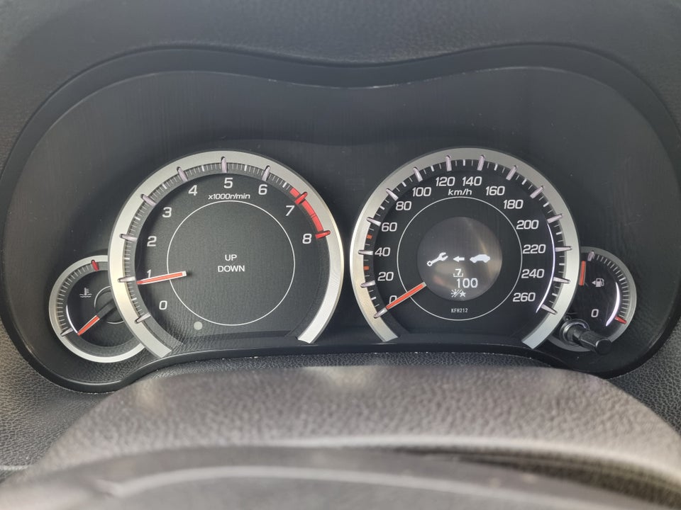 Honda Accord 2,0 Lifestyle 4d