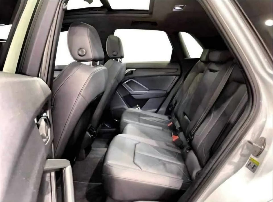 Audi Q3 45 TFSi e S-line plus S-tr. 5d